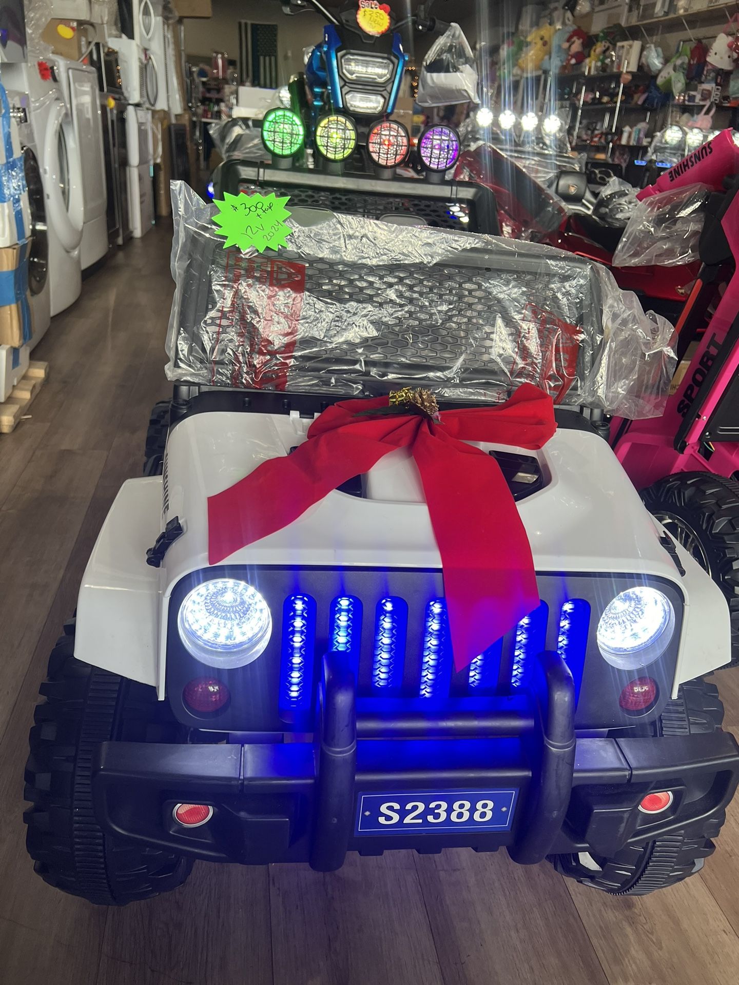 White Jeep And Mini Razor For Kids W Remote For Kids