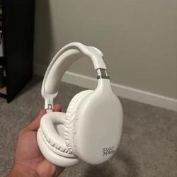 Bluetooth Sound play Head 