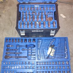 Kobalt 250pc Metric+SAE Tool Set 3 Size Ratchets Short+Deep Sockets Extensions Torx Hex Wrenches All In A Box