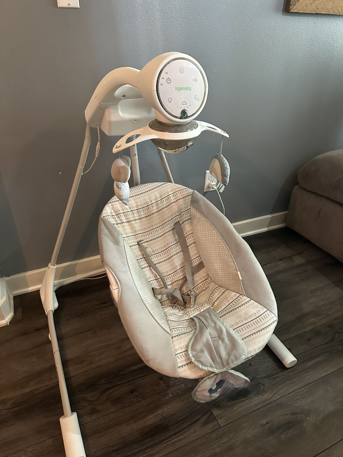 Infant Automatic Swing