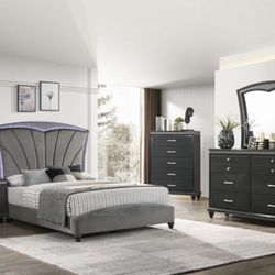 4 Pc Queen Bedroom Set