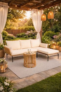 Outdoor patio L shaped sectional couch