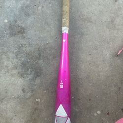 Easton Pink Sapphire Bat