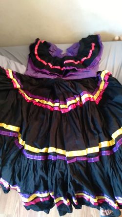 Black Mexican folkloric dance dress
