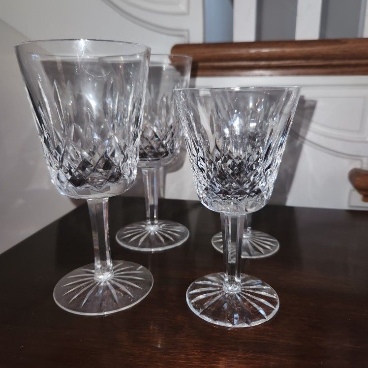 4 Lismore Wine Glasses