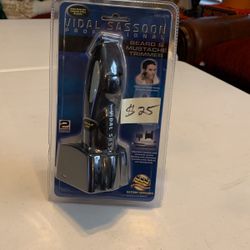 Vidal Sassing Bear, Mustache Trimmer$25.00