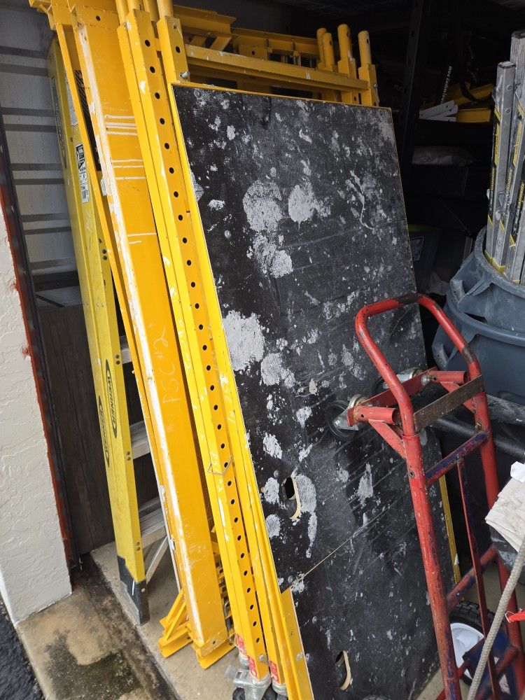 Metal Tech Scaffold 6ft x 6ft x 2.5ft