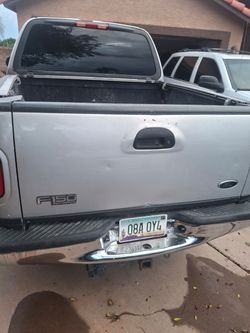Ford F-150 SuperCrew Pickup Truck