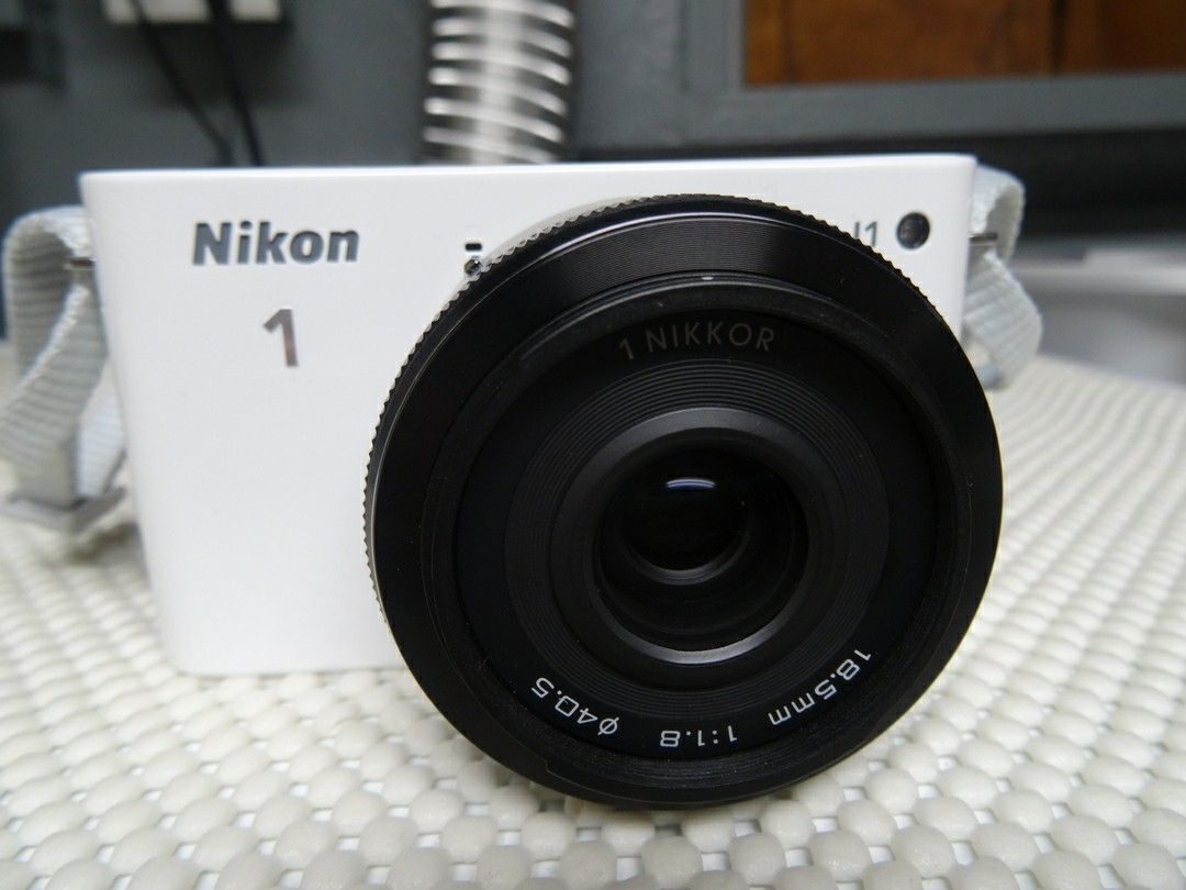Nikon 1 J1 10MP Camera