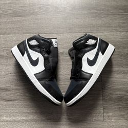 Jordan 1 Mid Off Noir Brand New Size 10 $100