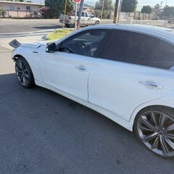 2015 Infiniti Q50 