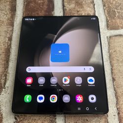 Samsung Galaxy Z Fold5 (256GB) Unlocked / Liberado