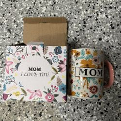 New In Box Mother’s Day Mug
