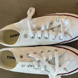 Brand New Converse Size 7 White