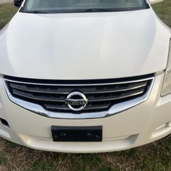 2011 Nissan 