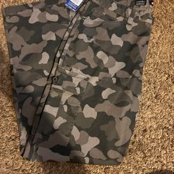 Air Walk Camo Cargos 