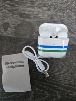 brand new bluetooth earbuds