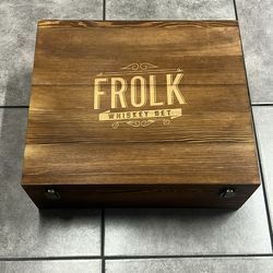 Frolk whiskey set