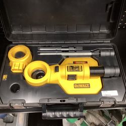 Dewalt Dust Extractor Kit 