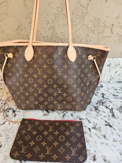 Authentic Neverfull crossbody accessories