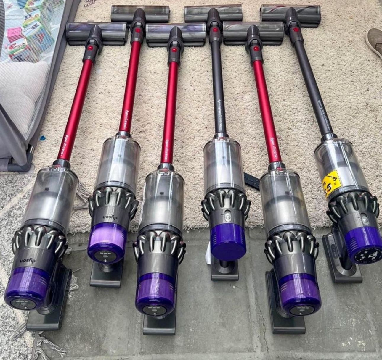 dyson vacuums v10/v11