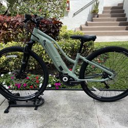 LIV Rove E+ Pedal assist electric bicycle