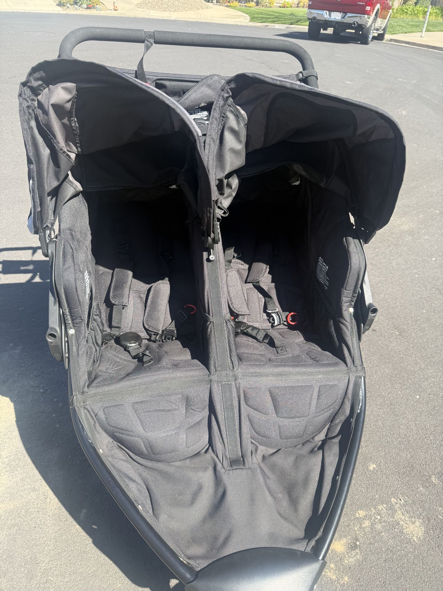 BOB Revolution Duallie Double Jogging Stroller + Snack Tray