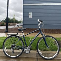 Giant Cypress Comfort Hybrid Bike – Medium Frame - Aluminium Bicycle