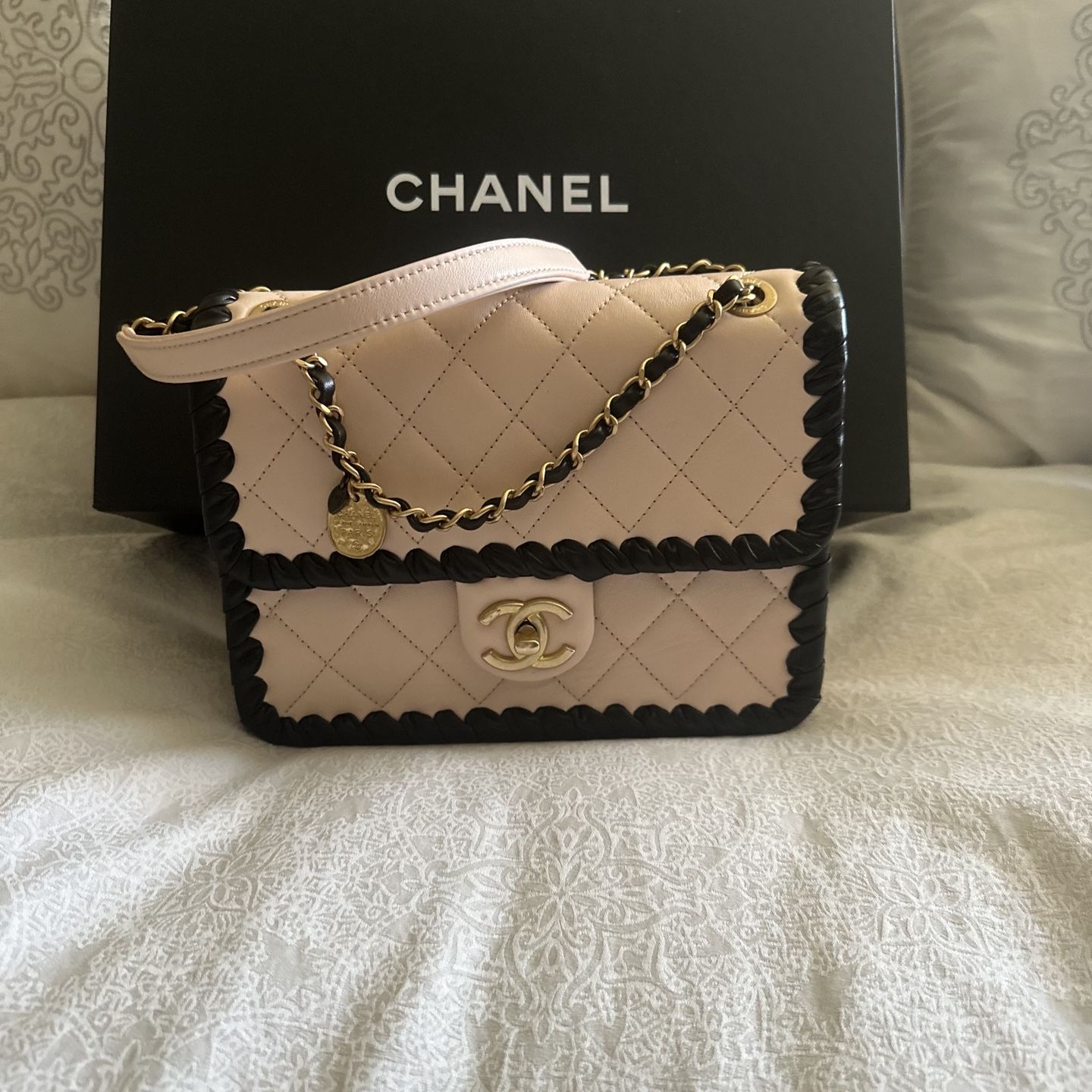 CHANEL MATELASSE MINI FLAP CHAIN SHOULDER BAG