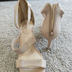 Nine West Heels Size 8