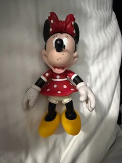 Vintage Disney Collectible Minnie Mouse Jointed Hard Vinyl 7" Figure. Has marks from age/play
