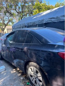 (Chevy cruise ) Blue, manual 2014