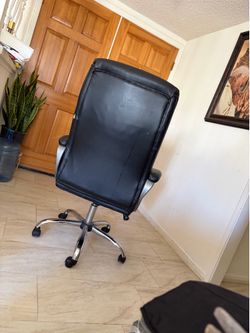 computer chair