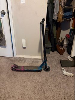 Envy trick scooter