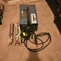 Chicago Welder Machine With Electrodes Tools 