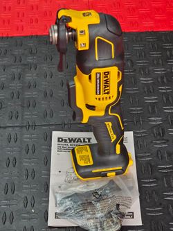 Brand New DeWalt 20V MAX ATOMIC Cordless Oscillating Multi-Tool Tool Only