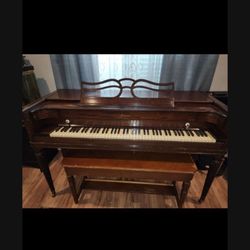 Piano.