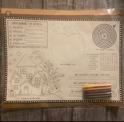 New Set of 4 Halloween Activity Place Mats With Crayons