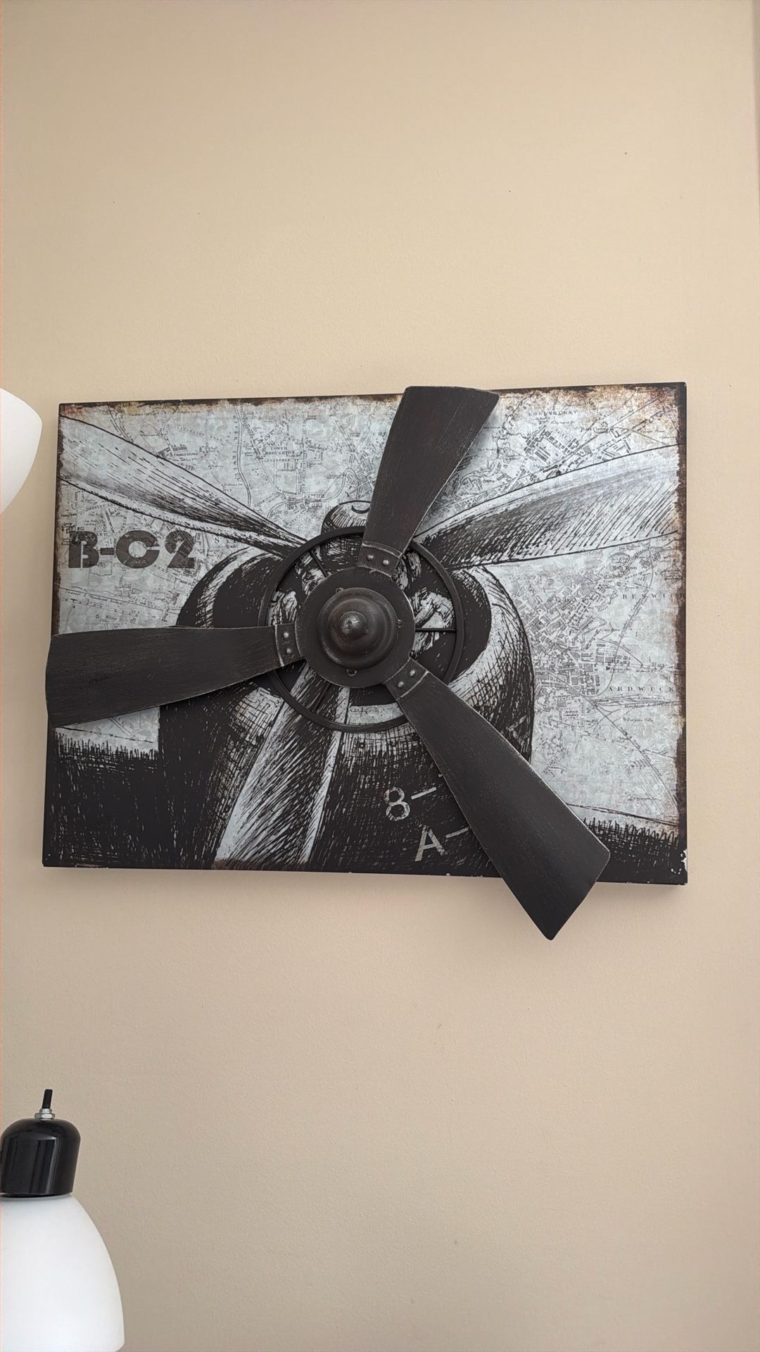 Airplane metal picture