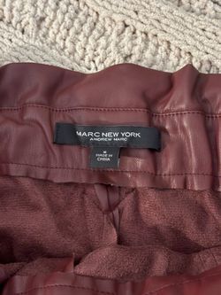 Falda corta small