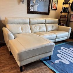 Abbyson White Leather Sectional With Power Recliner *Free Local Delivery*