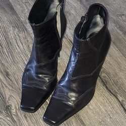 Sector Meucci Leather Ankle Boots