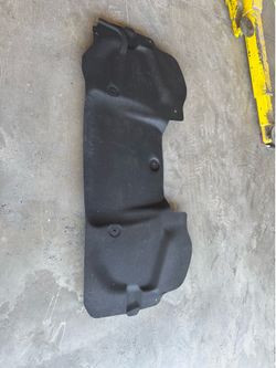 2015-2019 Dodge Challenger Hood Insulation R/T   SRT
