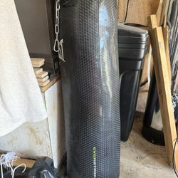 Everlast Heavy Bag