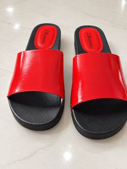 No Boundaries Red Slide Sandals Size 11