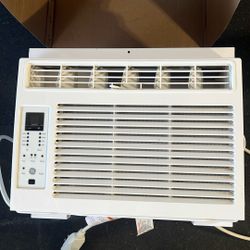 Air Conditioner - GE 6000 BTU