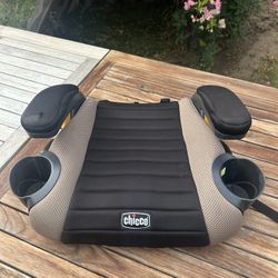 Chicco Booster Seat And Free Seat Protector 