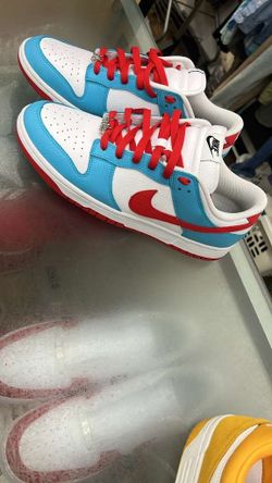 Nike Dunk Low “Doraemon” size 12