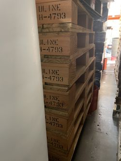 48 *40 Heat Treated 4 Way Pallets