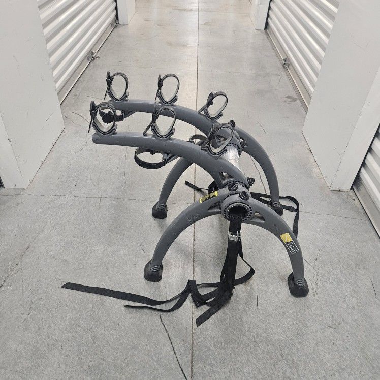 Saris Bone 3 Bike Rack For 3 Bikes. Very Good Pre-owned Condition Fit Most Vehicles